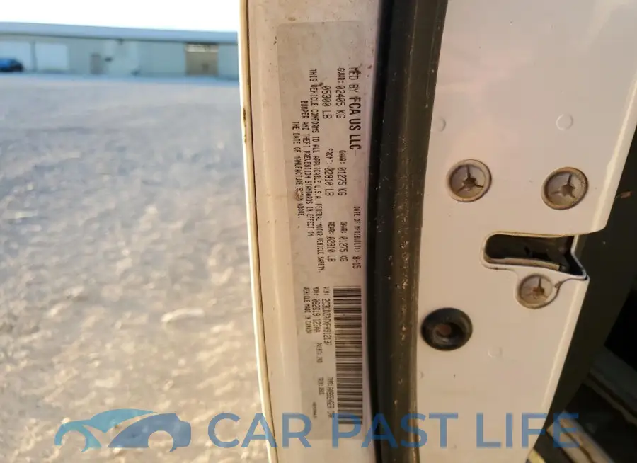 2C3CDZATXFH912187# 12