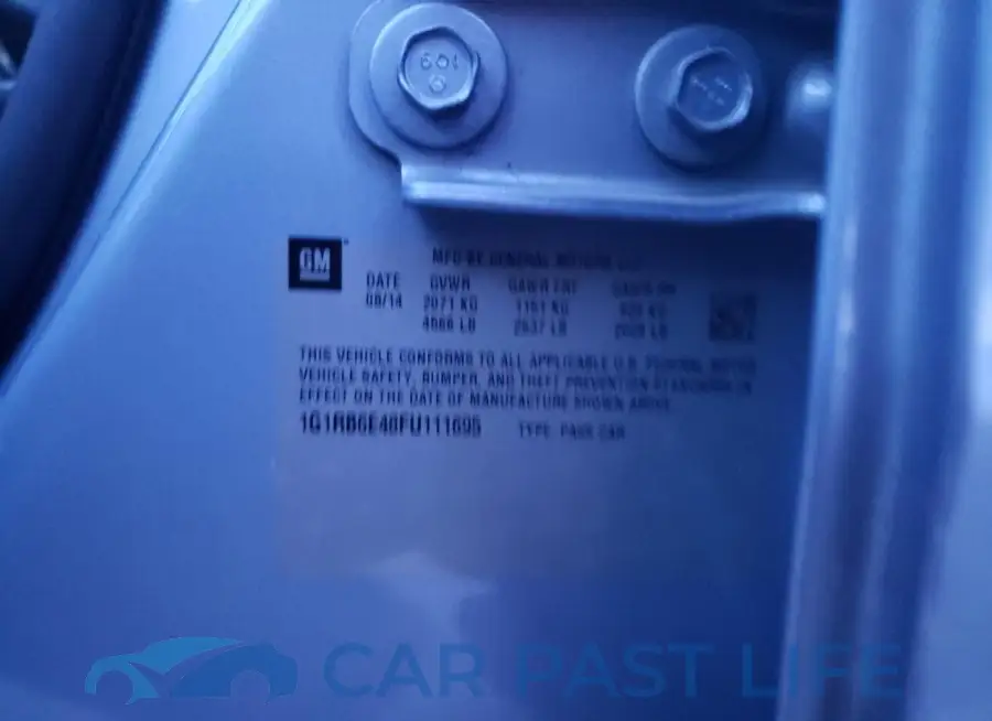 1G1RB6E48FU111695# 12
