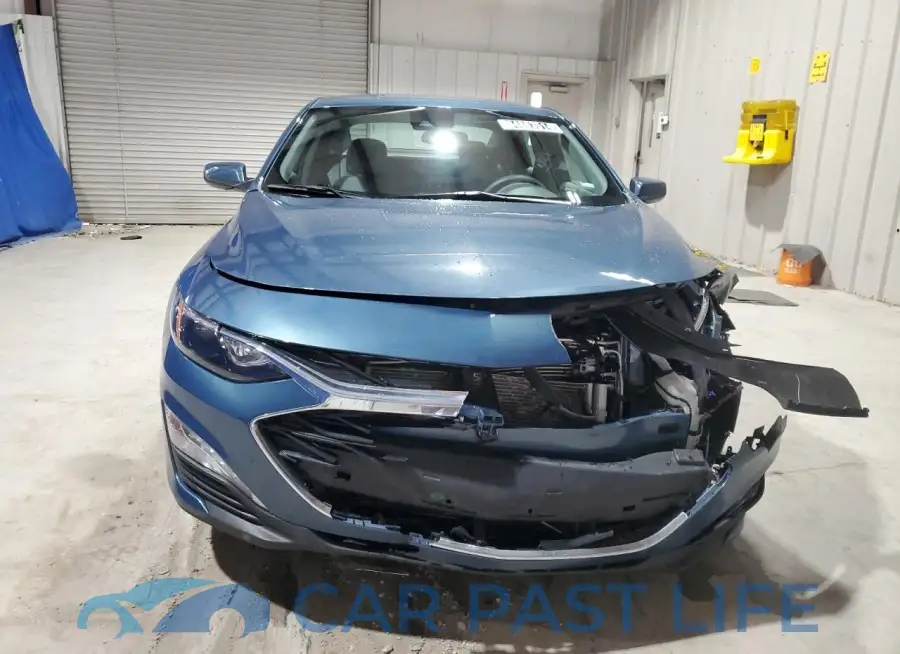 1G1ZD5ST3RF139056# 5