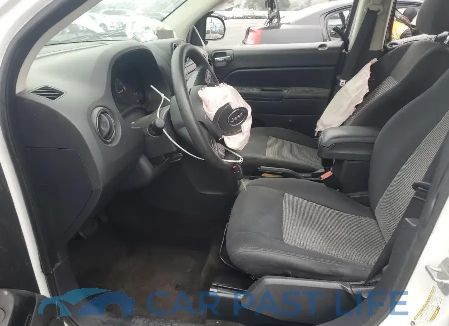 1C4NJCBA3FD397182# 7