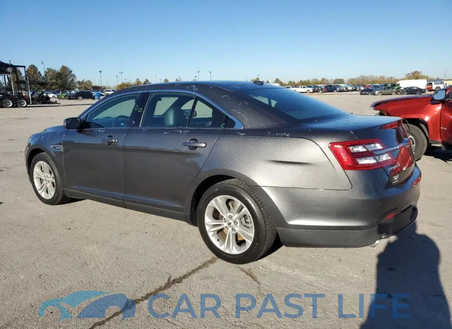 1FAHP2E89FG209557# 2