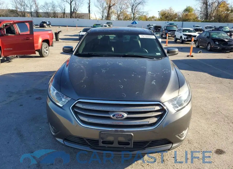 1FAHP2E89FG209557# 5