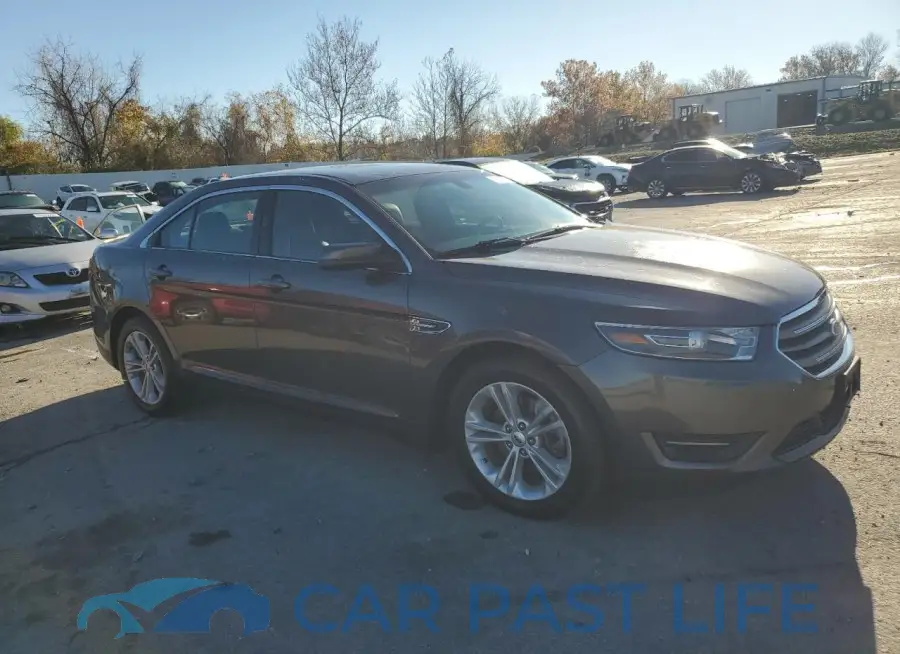 1FAHP2E89FG209557# 4