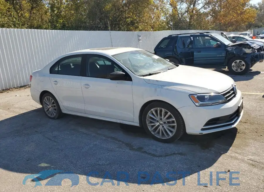 3VW1K7AJ4FM342844# 4