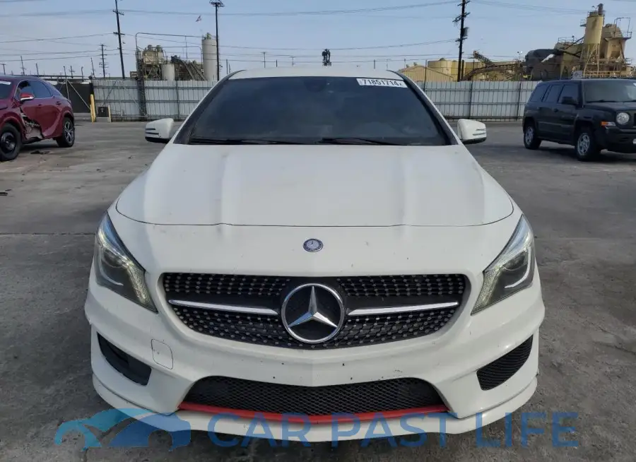 WDDSJ4EB7FN179548# 5