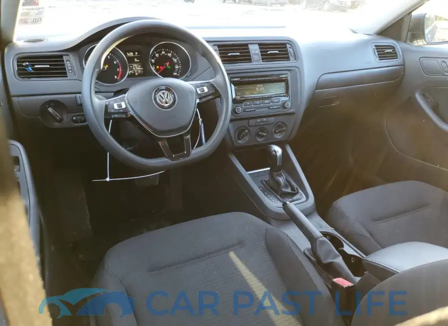 3VW2K7AJ7FM418982# 8