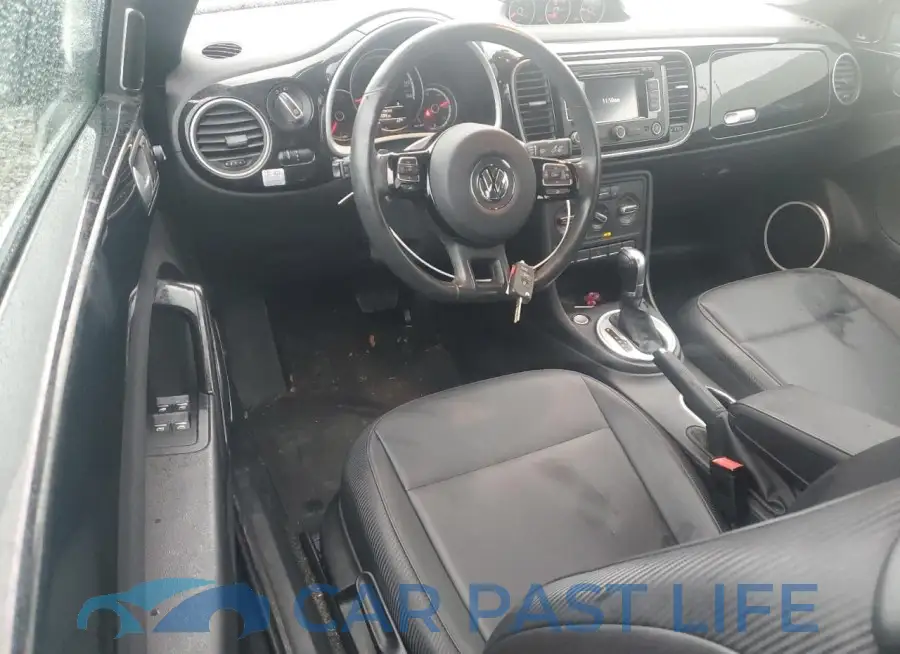 3VW5A7AT5FM812966# 8