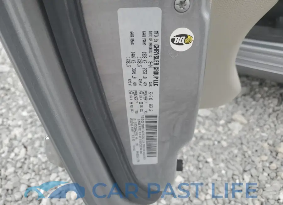 2C4RC1CG8FR525903# 13