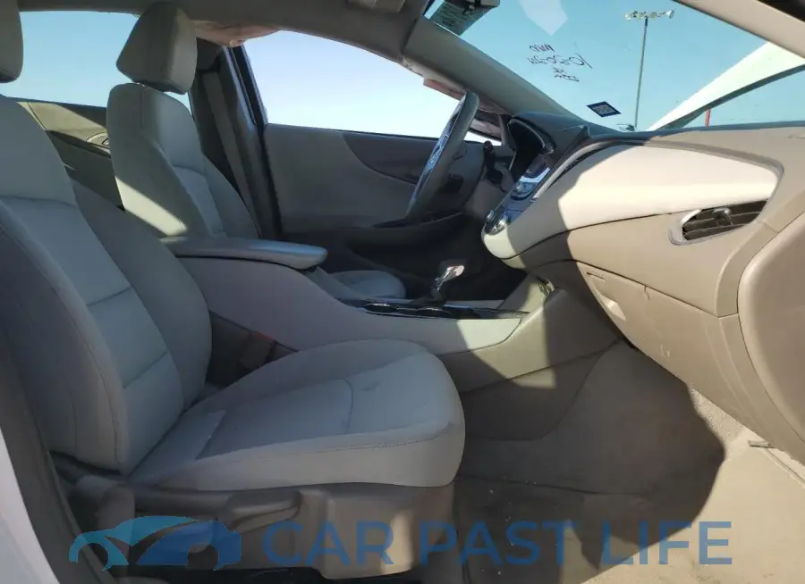 1G1ZD5ST3NF115088# 7