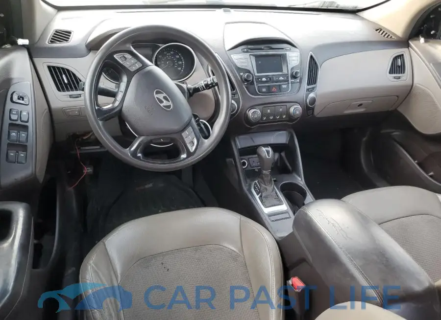 KM8JT3AFXFU105044# 8