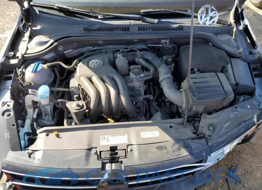3VW2K7AJXFM404560# 11