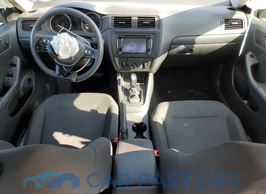 3VW2K7AJXFM404560# 8
