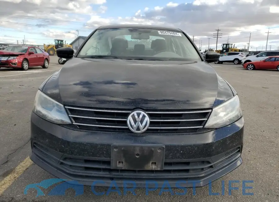 3VWLA7AJ8FM205983# 5