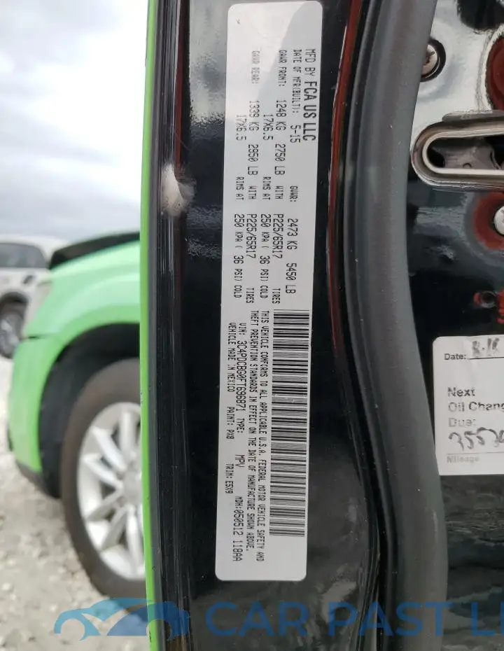 3C4PDCBG0FT696871# 12
