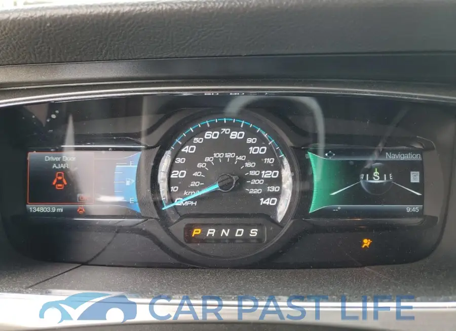 1FAHP2E80FG207048# 9