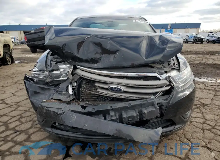1FAHP2E80FG207048# 5