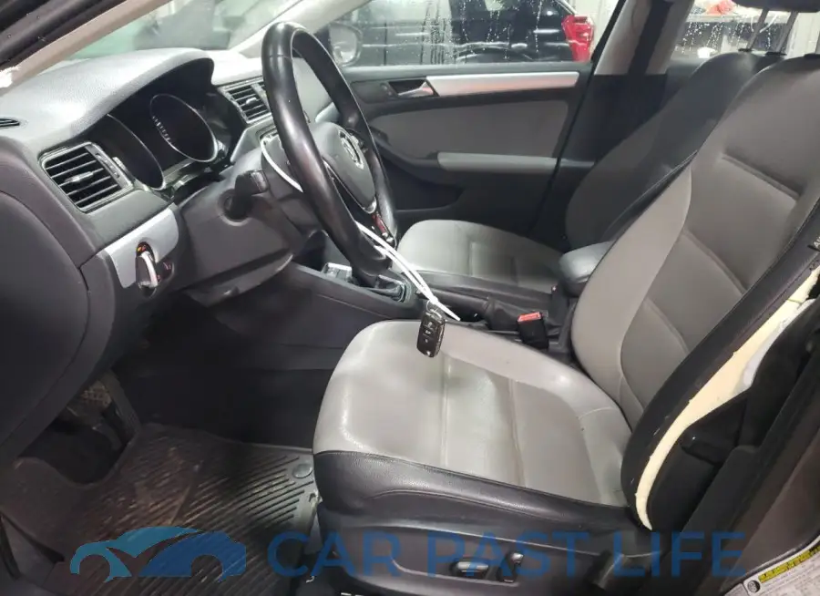 3VW637AJ1GM368693# 7