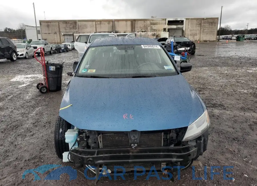 3VW1K7AJ2FM278819# 5