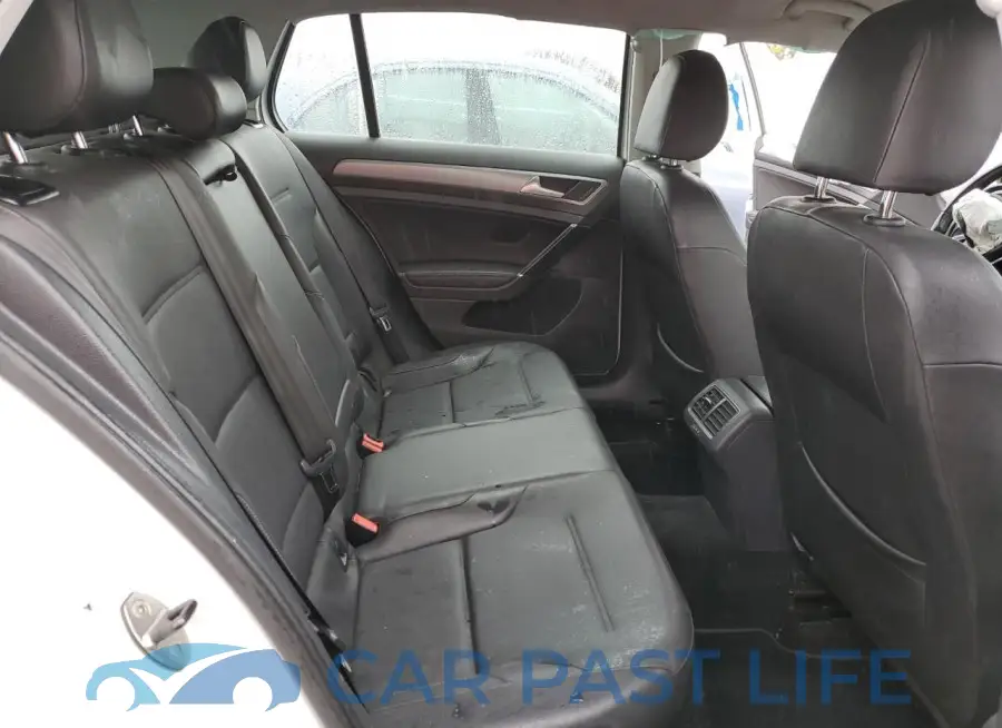 3VW217AU3FM068991# 10