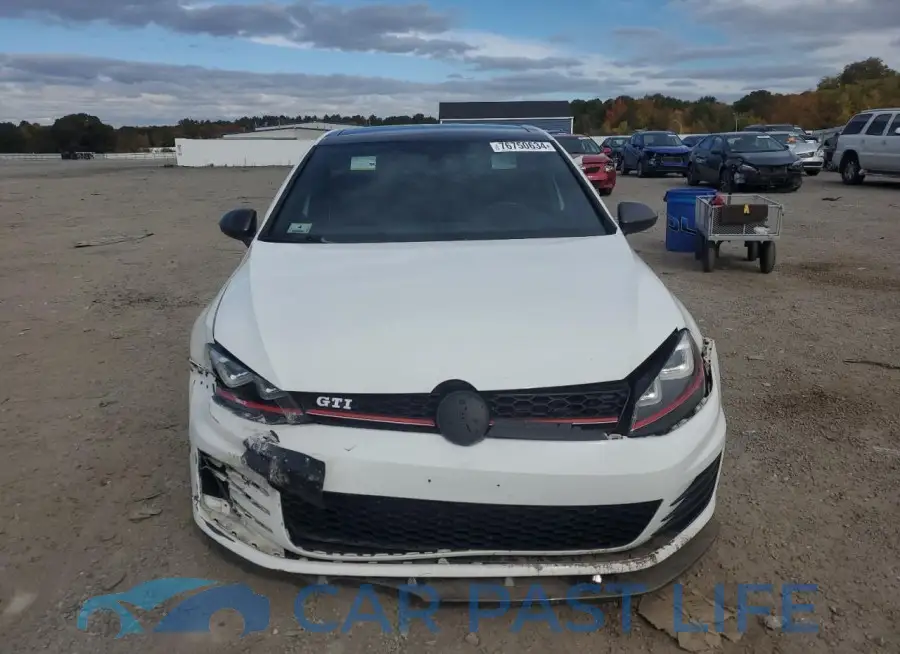 3VW4T7AU5FM027670# 5