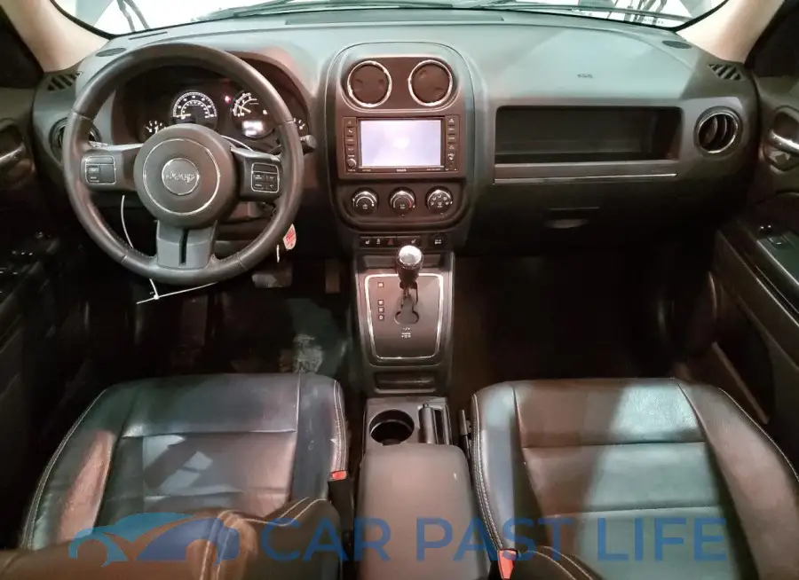 1C4NJRFB2FD272504# 8