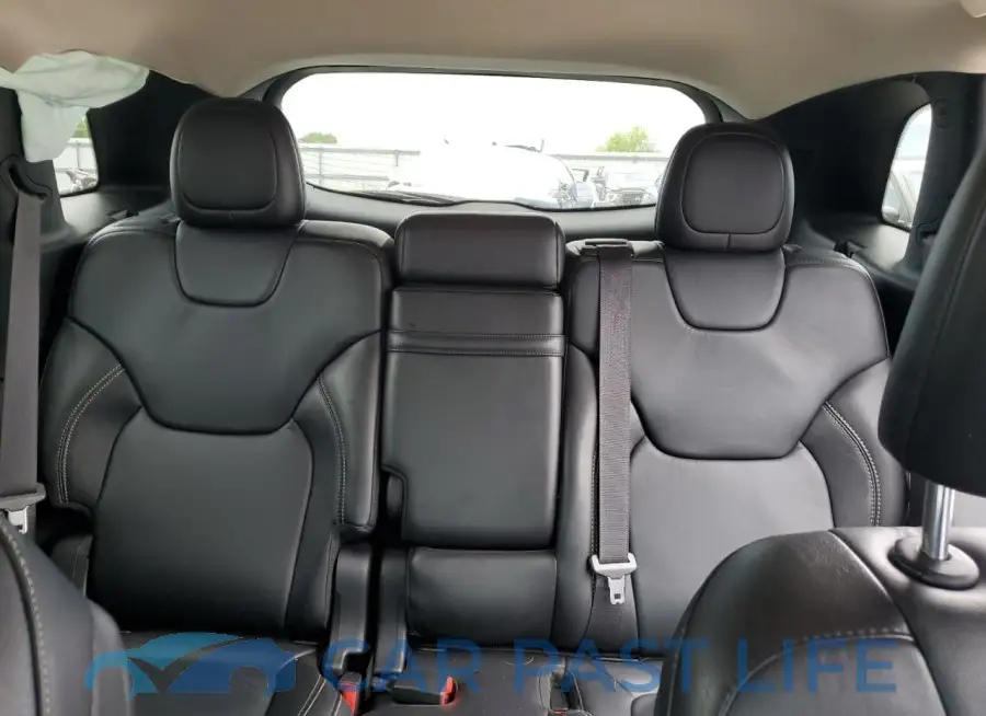 1C4PJLDSXFW506577# 10