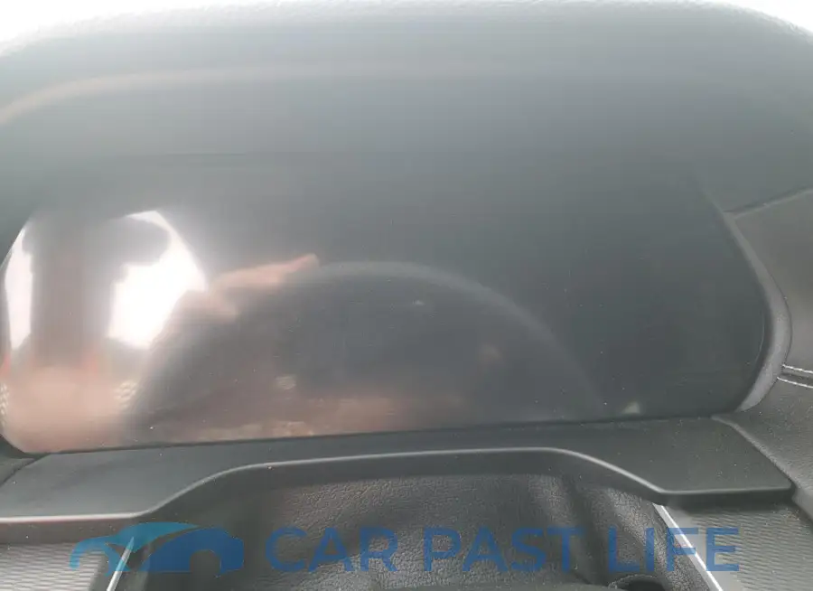 1C4RJHAG3RC108817# 9