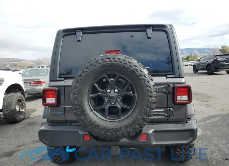 1C4RJXN63RW303746# 6
