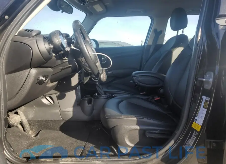 WMWXS5C58FT831103# 7
