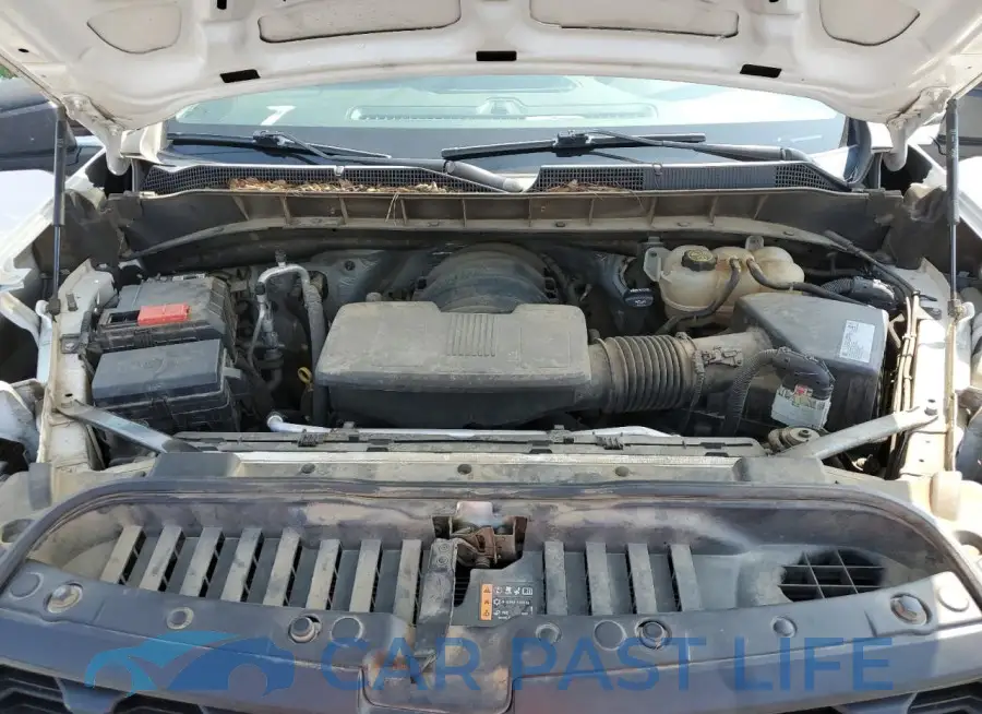 1GCRYAEF8KZ243590# 11