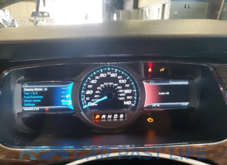 1FAHP2F88FG108623# 9