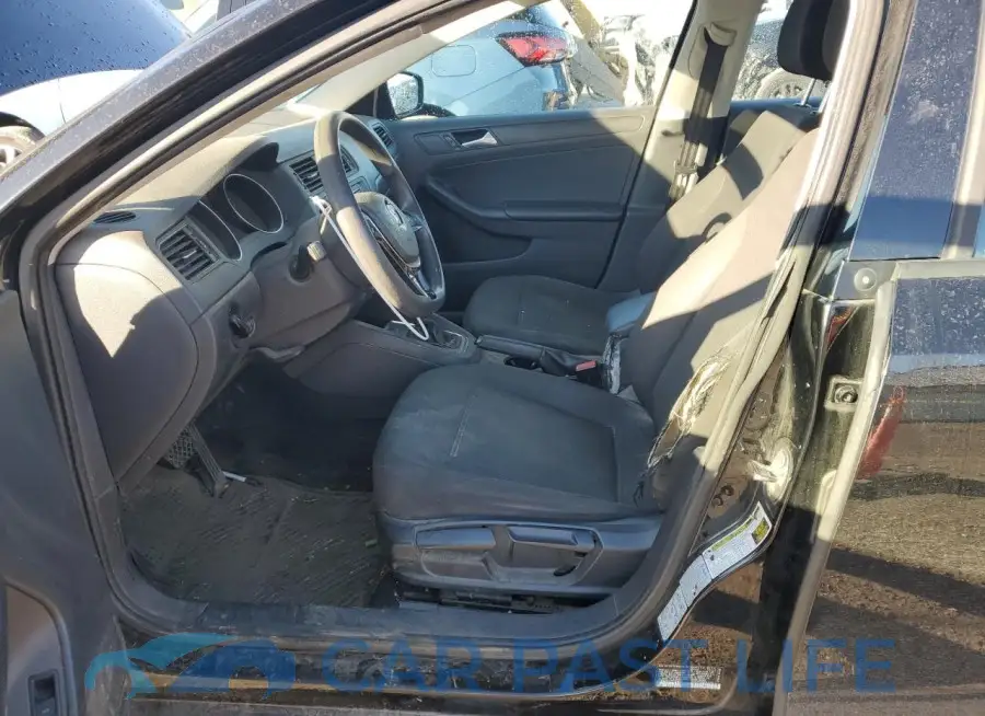 3VW2K7AJ2FM220360# 7