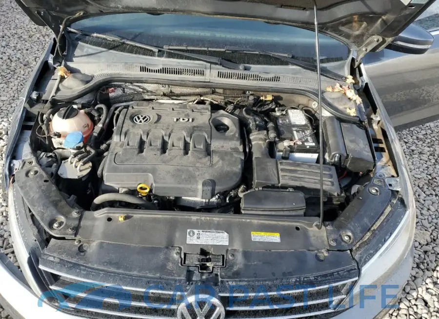 3VWLA7AJ2FM266228# 11