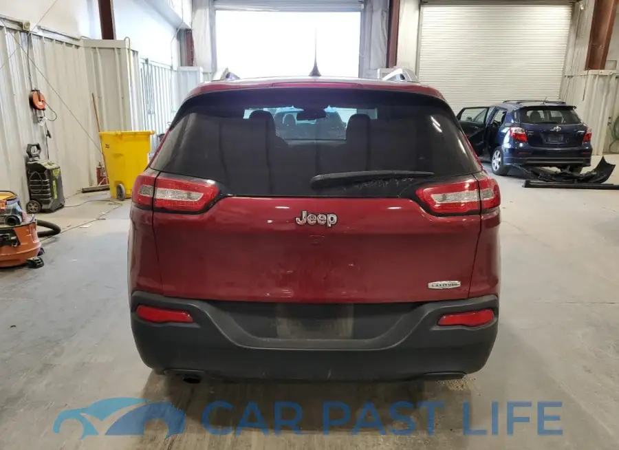 1C4PJLCBXFW690923# 6