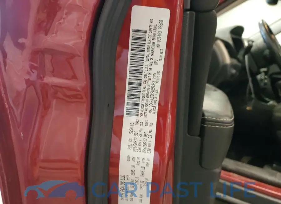 1C4PJLCBXFW690923# 13