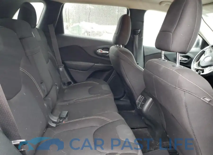 1C4PJMCBXFW513858# 11