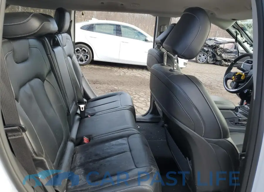 1C4RJHBG4PC517727# 10