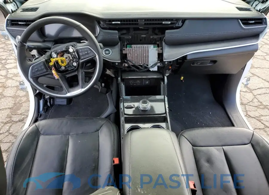 1C4RJHBG4PC517727# 8