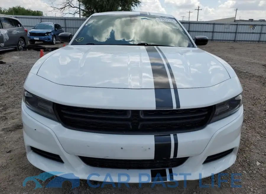 2C3CDXHG0FH886597# 5