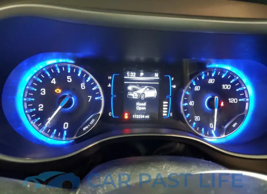 2C4RC1FG4JR219012# 9