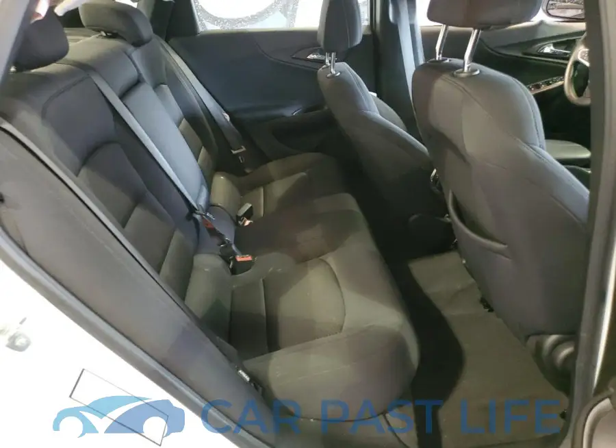 1G1ZD5ST4PF182639# 10
