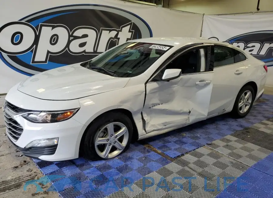 1G1ZD5ST4PF182639# 1
