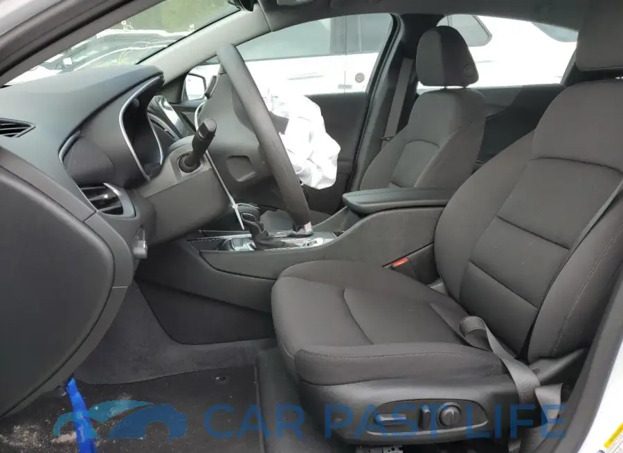 1G1ZD5ST6PF230450# 7