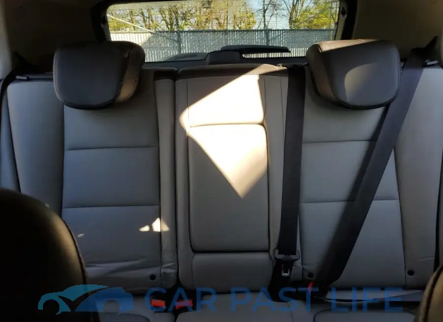 3GNCJTSB4FL216138# 10