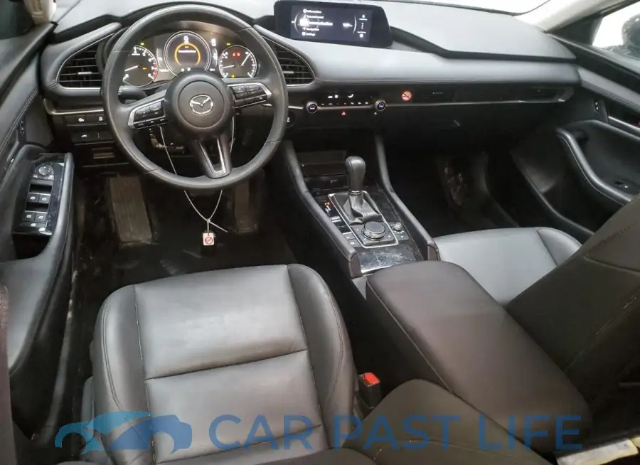 3MZBPABM9RM426495# 8