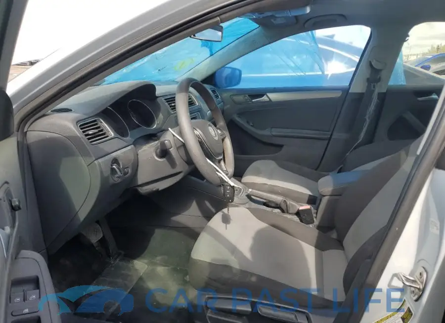 3VW2B7AJ4HM298805# 7