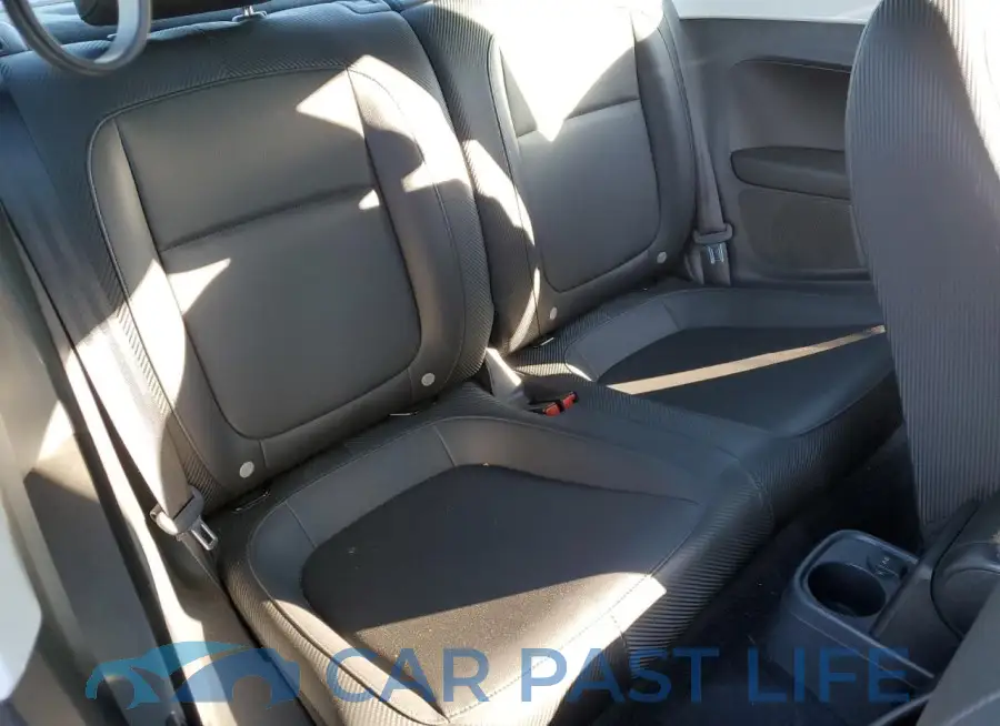 3VWJ17AT9GM634057# 10