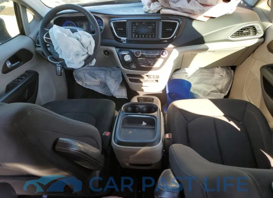 2C4RC1FG2JR123668# 8