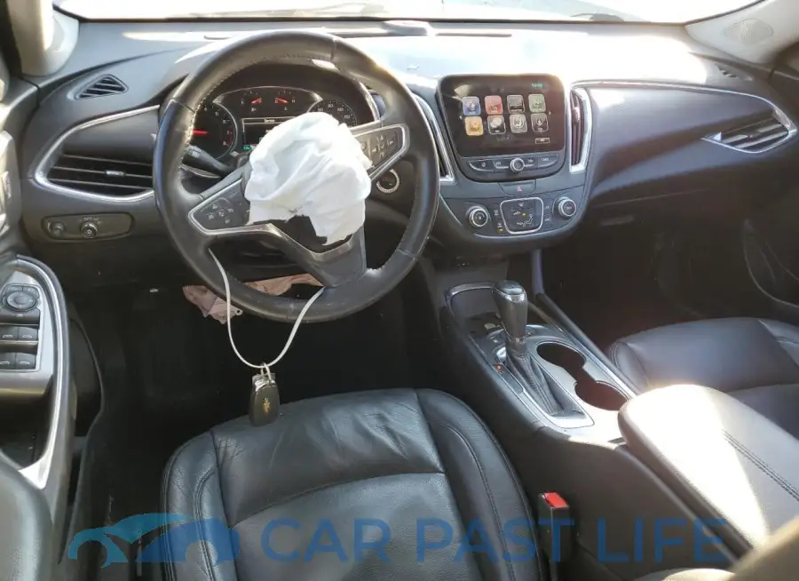 1G1ZD5ST2JF125850# 8