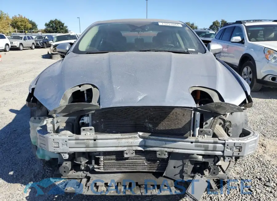 3FA6P0LU0LR235996# 5